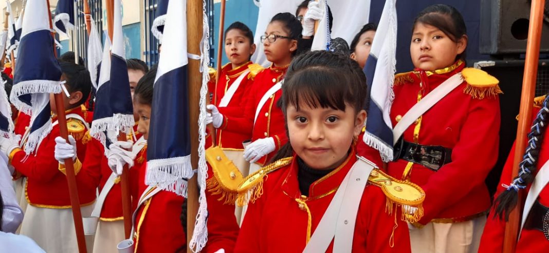 Estudiantes del nivel primario celebraron los 144 años de su colegio. Foto: LA PATRIA.