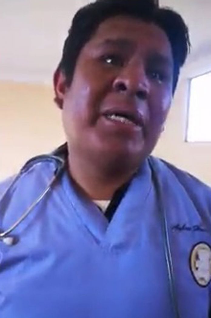 FALSO MÉDICO Ayven Huaranca Murillo, se hizo pasar por médico en los enfrentamientos de Senkata.