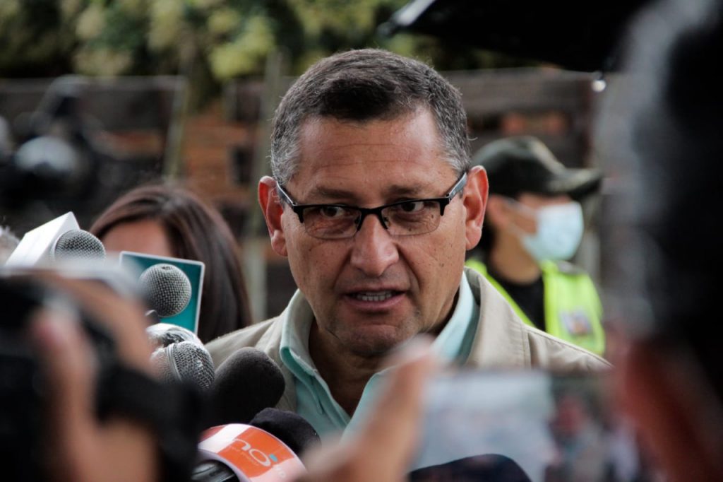 Gobernador de Tarija es imputado por irregularidades en su gestión de alcalde