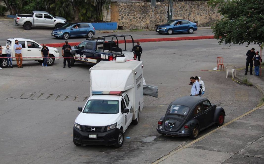 Asesinan a tiros a un periodista en México