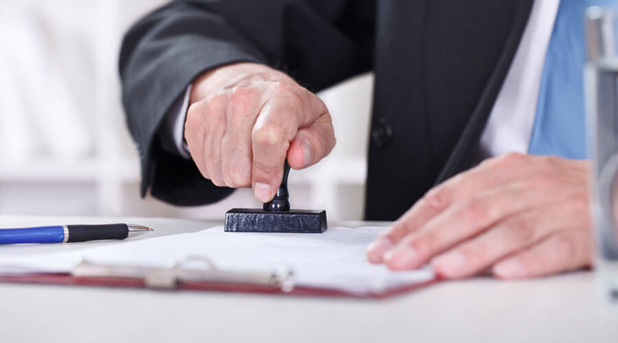 Instruyen a notarios y notarias remitir reportes de “operaciones sospechosas” de bienes