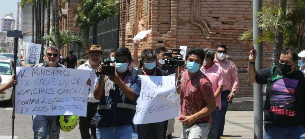 Periodistas en Santa Cruz exigen cárcel para avasalladores en Guarayos