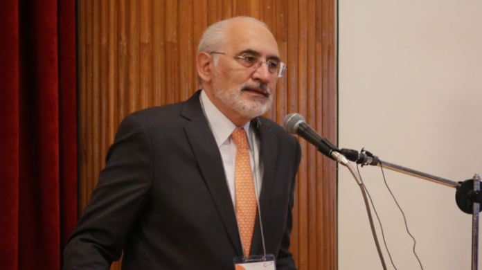 Carlos-mesa-afirma-que-comunidad-nace-debido-a-las-críticas-hacia-la-oposición Carlos Mesa asegura que Comunidad nace como respuesta a las críticas hacia la oposición