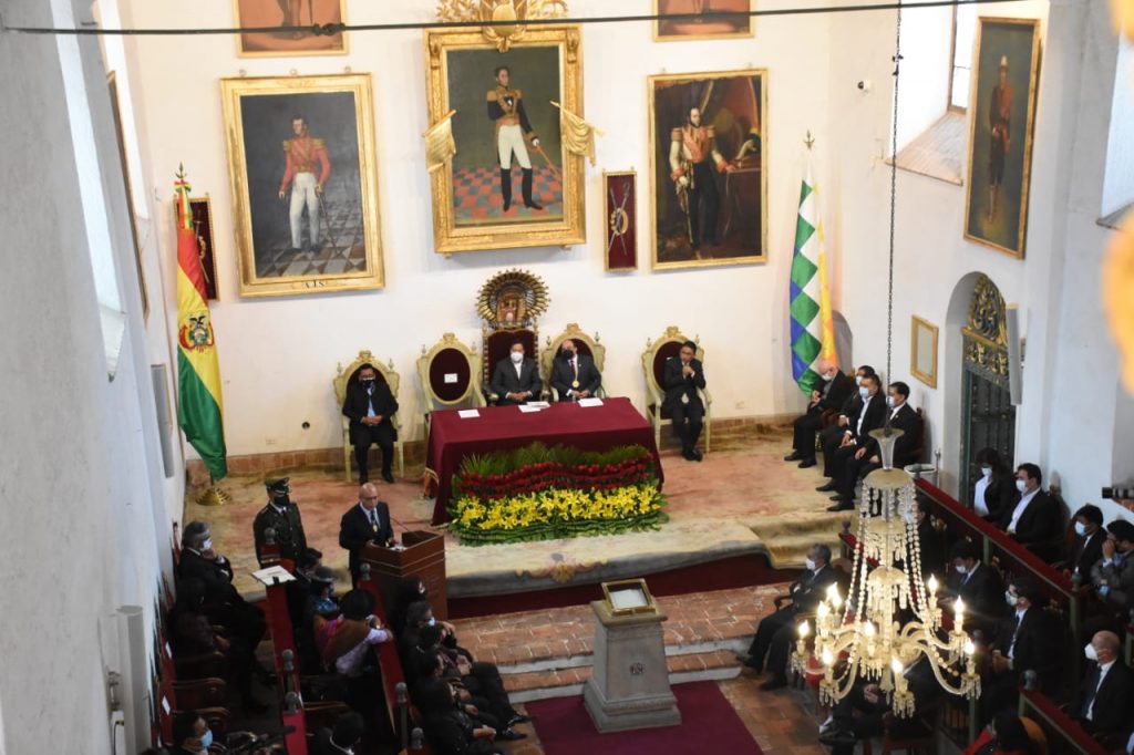 Luis Arce plantea tareas para un cambio estructural del sistema judicial de Bolivia