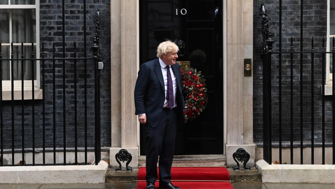 Continúan con la investigación de fiestas en la residencia oficial de Boris Johnson