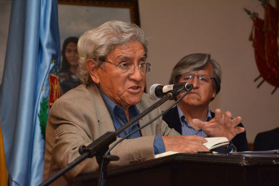 Fallece a los 81 años "Coco Manto", embajador periodista y humorista boliviano