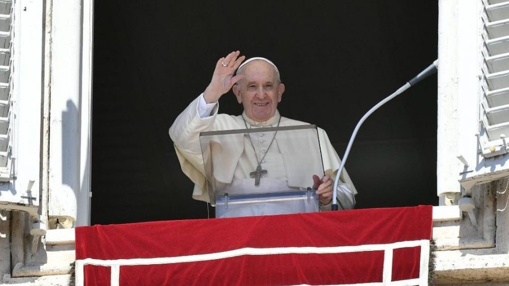 Papa Francisco muestra preocupación por la situación en Ucrania