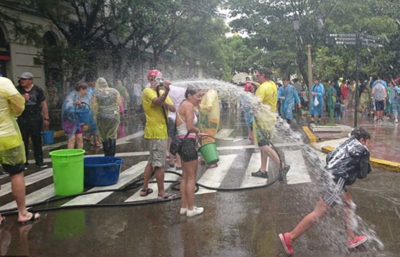 Prohíben el uso inapropiado de agua potable por época de Carnaval