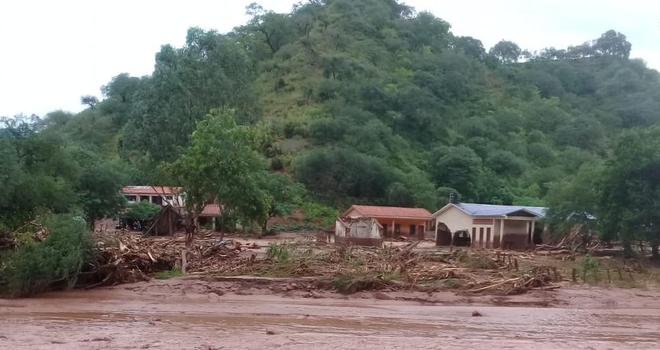 400 familias damnificadas por las lluvias