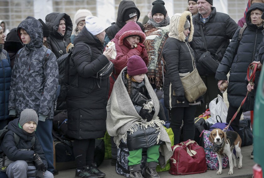 Japón otorgará permisos de trabajo para refugiados ucranianos