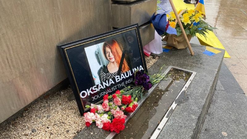 Muere una periodista rusa tras un bombardeo en Kiev, Ucrania