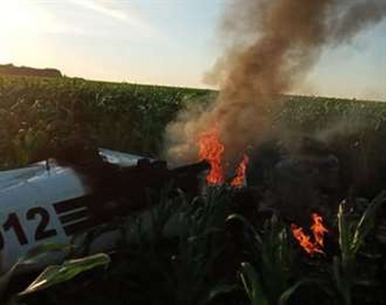 Una avioneta boliviana presuntamente transportaba droga tras ser encontrada incendiada en Paraguay