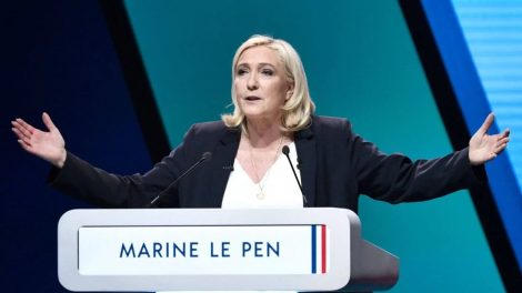 Le Pen afirma que sacará a Francia del mando de la OTAN si gana las elecciones presidenciales