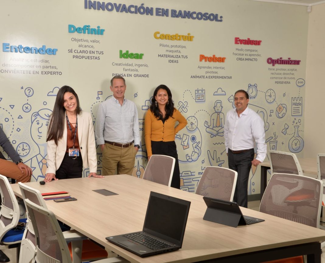 BancoSol busca soluciones digitales que contribuyan a empoderar a jóvenes microempresarios