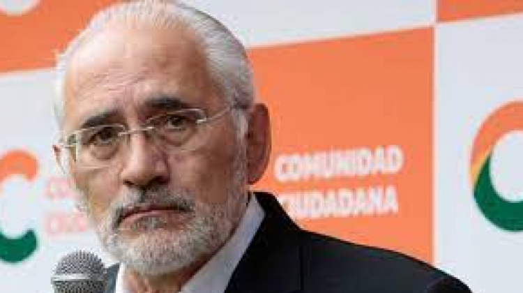 Carlos Mesa asegura que la renuncia de Angélica Ruiz deja al TSE nuevamente a la merced “masista”