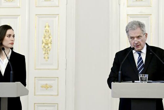 Parlamento de Finlandia vota con gran mayoría a favor de la adhesión a la OTAN