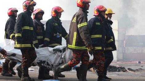 Fatal incendio en Bangladesh