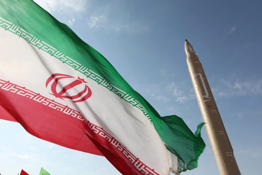 Cuatro países piden frenar avance nuclear de Irán