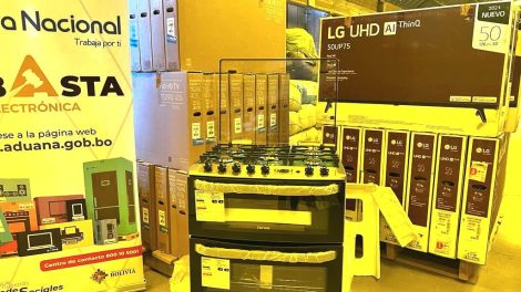 Oruro: Aduana subastó mercadería valorada en Bs 8.5 millones