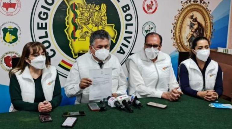 Médicos piden reunión con el Presidente Luis Arce y definen la expulsión del ministro Jeyson Auza