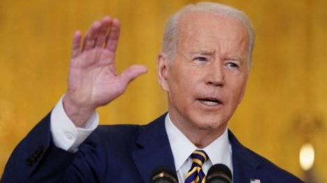 Biden da positivo a coronavirus