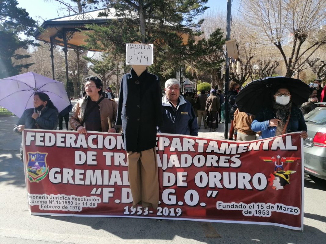 Movilizados en contra del Proyecto de Ley 249