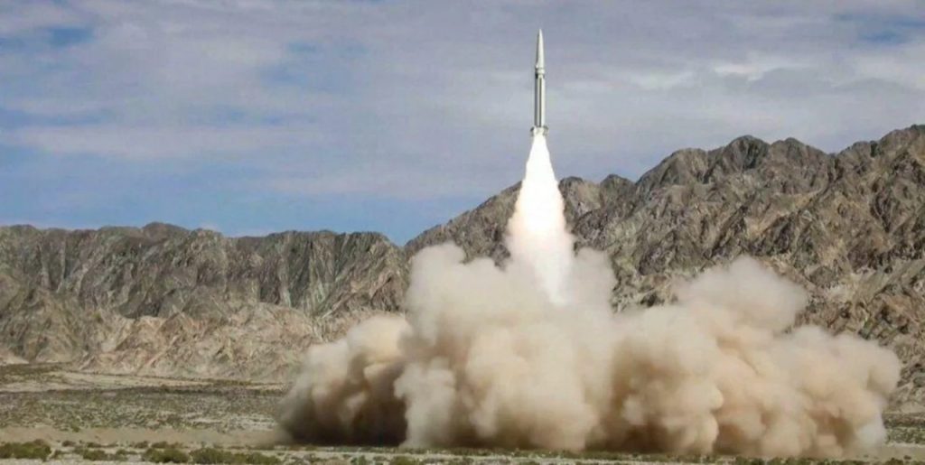 Japón reclama que los misiles chinos cayeron en su territorio