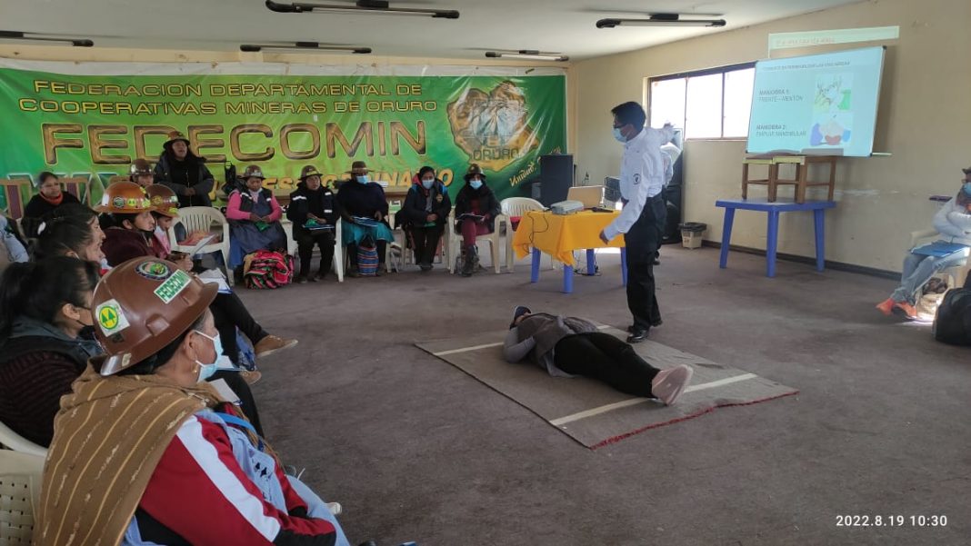 Mujeres mineras recibieron capacitaciones