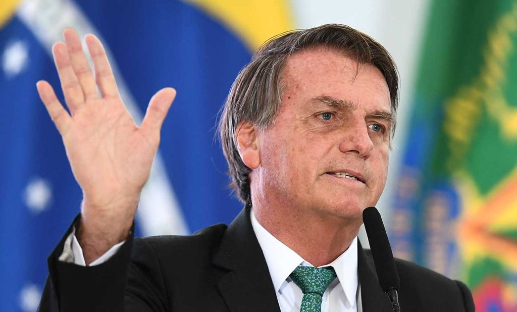 Presentan recurso contra Bolsonaro