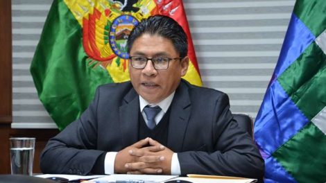 Gobierno prefiere no abrir debate con Evo Morales por hechos irregulares en la ABC