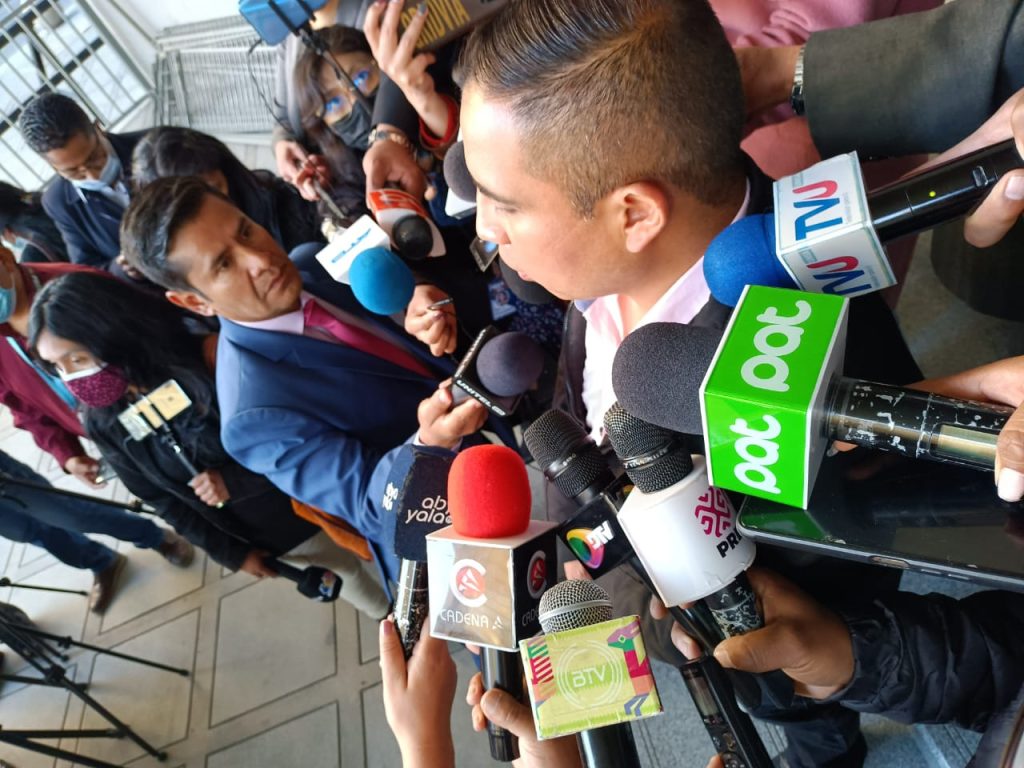 Astorga considera que Lima ya no puede ejercer el cargo