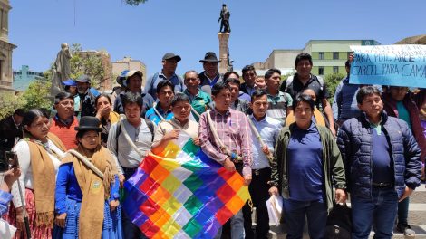 Interculturales anuncian protestas en La Paz