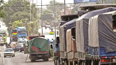 Transporte pesado advierte con movilizaciones desde el lunes, si no se soluciona conflicto por el Censo