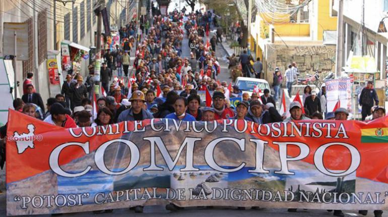 Cívicos potosinos preparan equipo jurídico para enjuiciar a Evo Morales por el caso del Silala