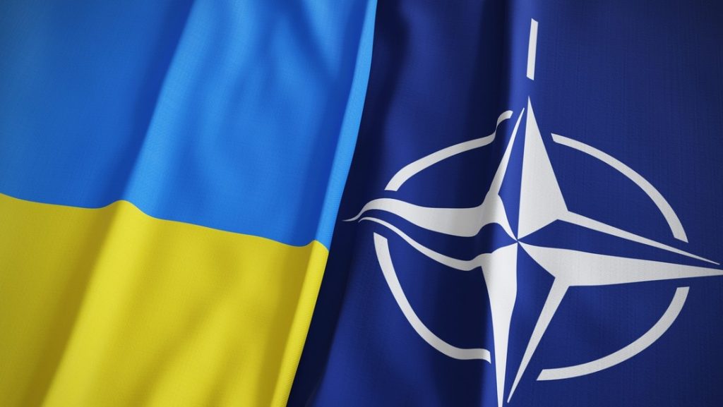 Ucrania asegura que ya es miembro de facto de la OTAN
