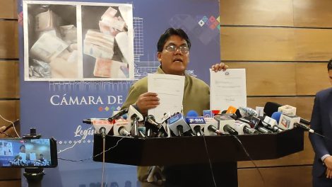 Diputado Arce presenta proyecto de ley