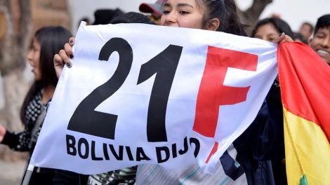 Anuncian banderazo por el 21F