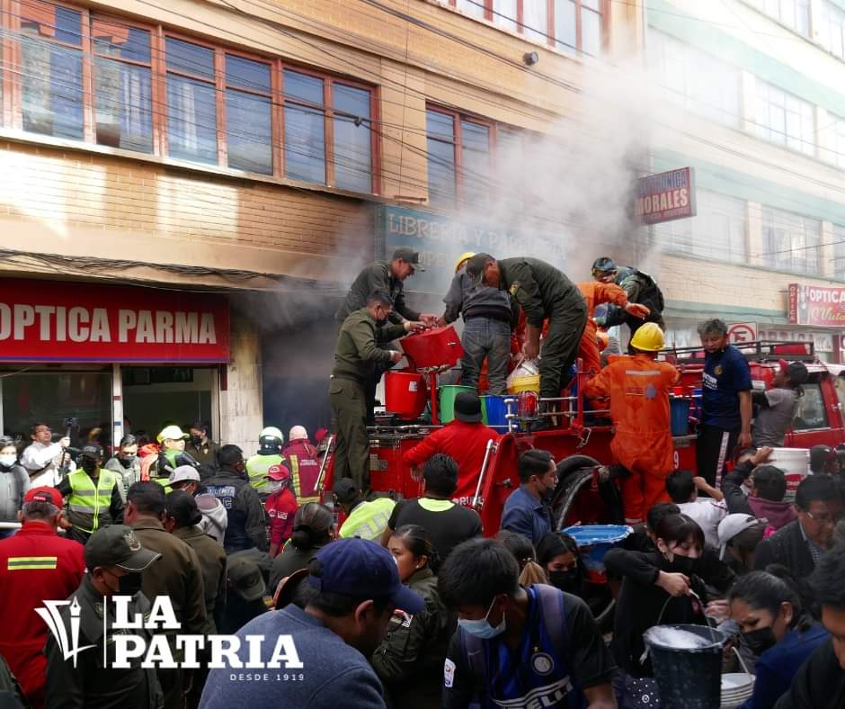 Oruro vivió al menso cuatro incendios de magnitud