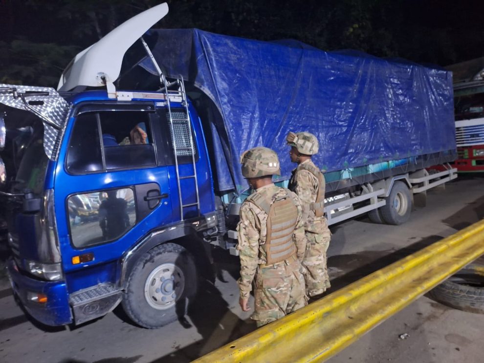 Un camión Nissan con 10,000 litros de diésel fue detenido sin documentación adecuada / La Razón