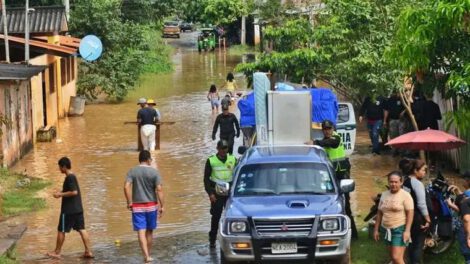 Alerta roja en Cobija por crecida del río Acre