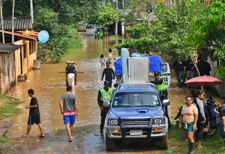 Alerta roja en Cobija por crecida del río Acre