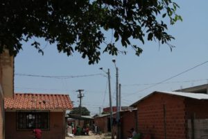 Comunidad ayorea bloquea ruta exigiendo justicia para joven detenido