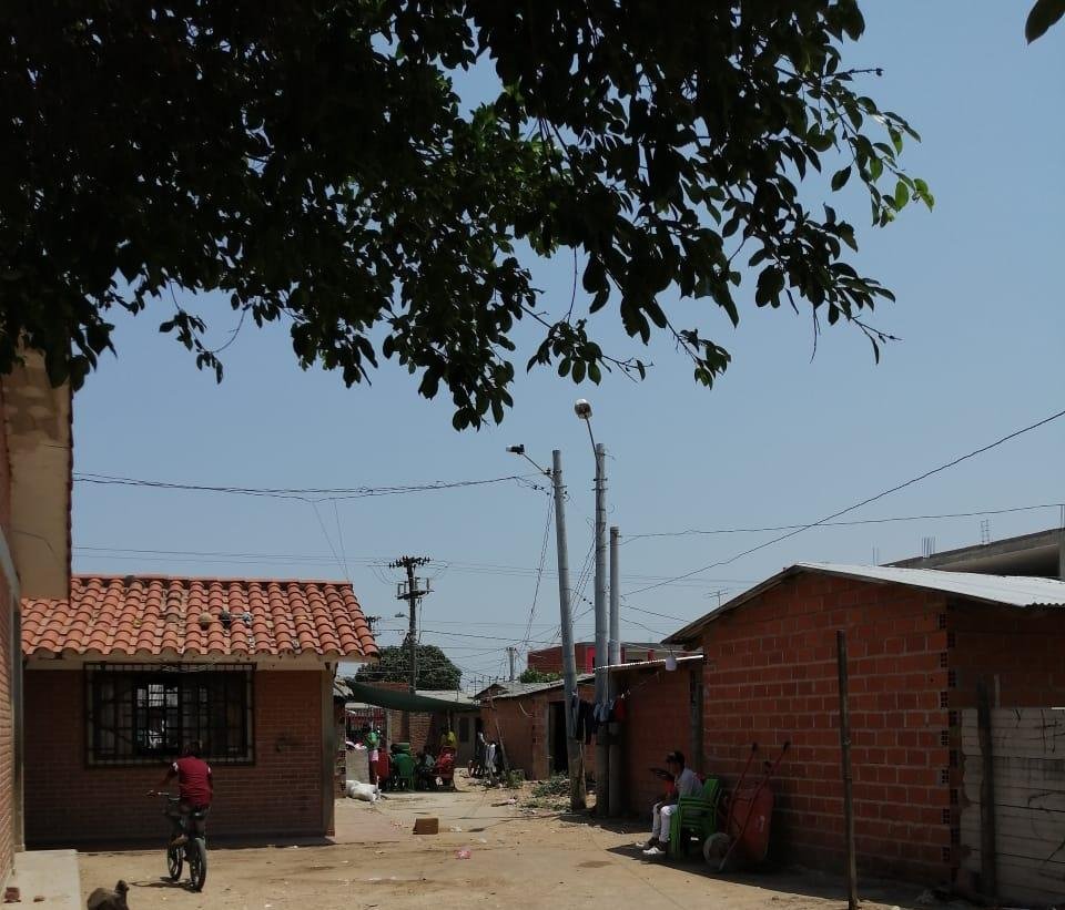 Comunidad ayorea bloquea ruta exigiendo justicia para joven detenido