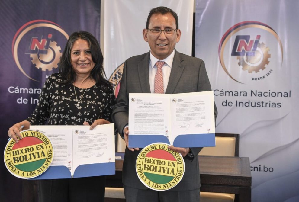 Convenio de Cooperación Interinstitucional entre la Cámara Nacional de Industrias y la Asociación Nacional de Periodistas de Bolivia