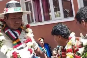 Evo Morales abucheado en congreso de Bartolinas en Chuquisaca