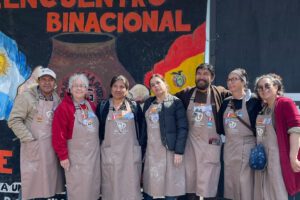 Ceramistas bolivianos en encuentro internacional en Virginia