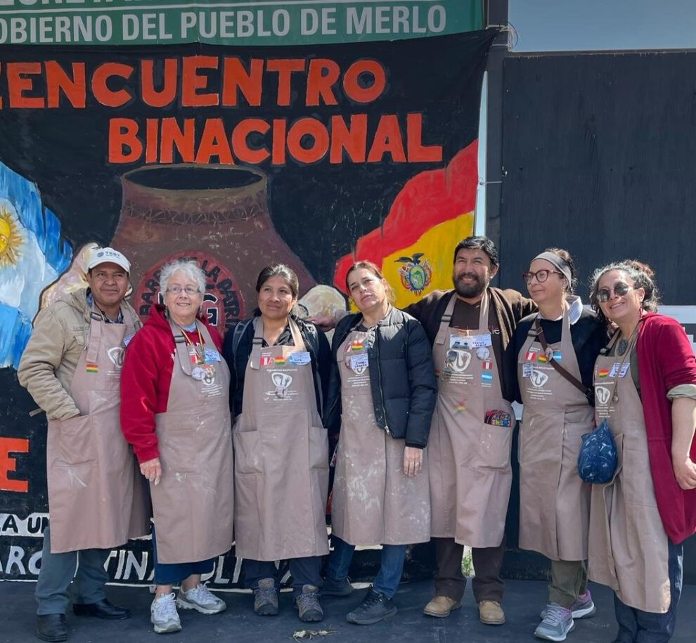 Ceramistas bolivianos en encuentro internacional en Virginia