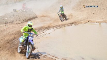 Primera prueba municipal de motociclismo en Capachos