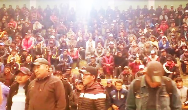Destitución de dirigentes del Sindicato de Mineros de Huanuni