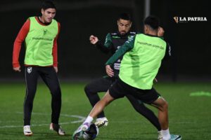 Selección boliviana entrena en Argel para su primer examen de este año